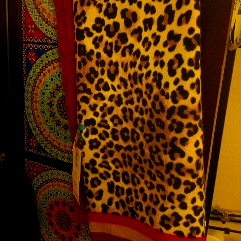 Chico's Pashmina red trim leopard print scarf